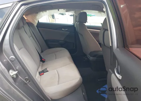 2018 Honda Civic Lx z USA, uszkodzony, nr VIN 2HGFC2F58JH602336